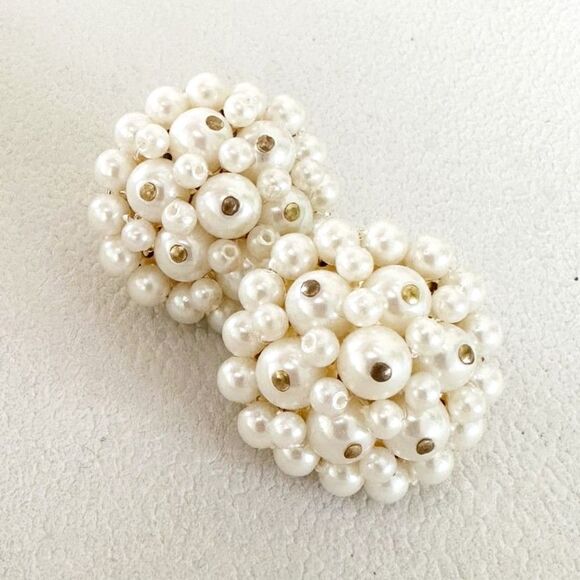 Vintage Napier Pearl Cluster Earrings Pierced Back - Picture 4 of 4